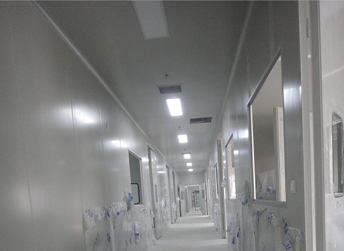 十万级洁净车间装修施工图片