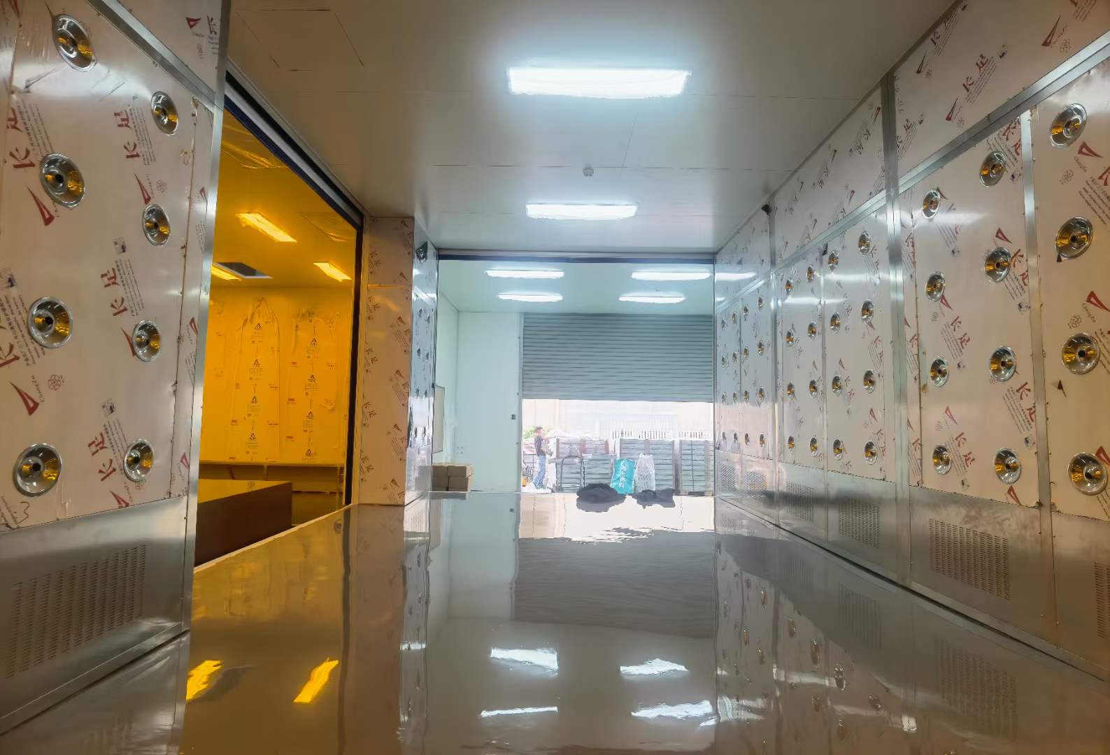 洁净室货淋室图片 洁净室货淋室图片
